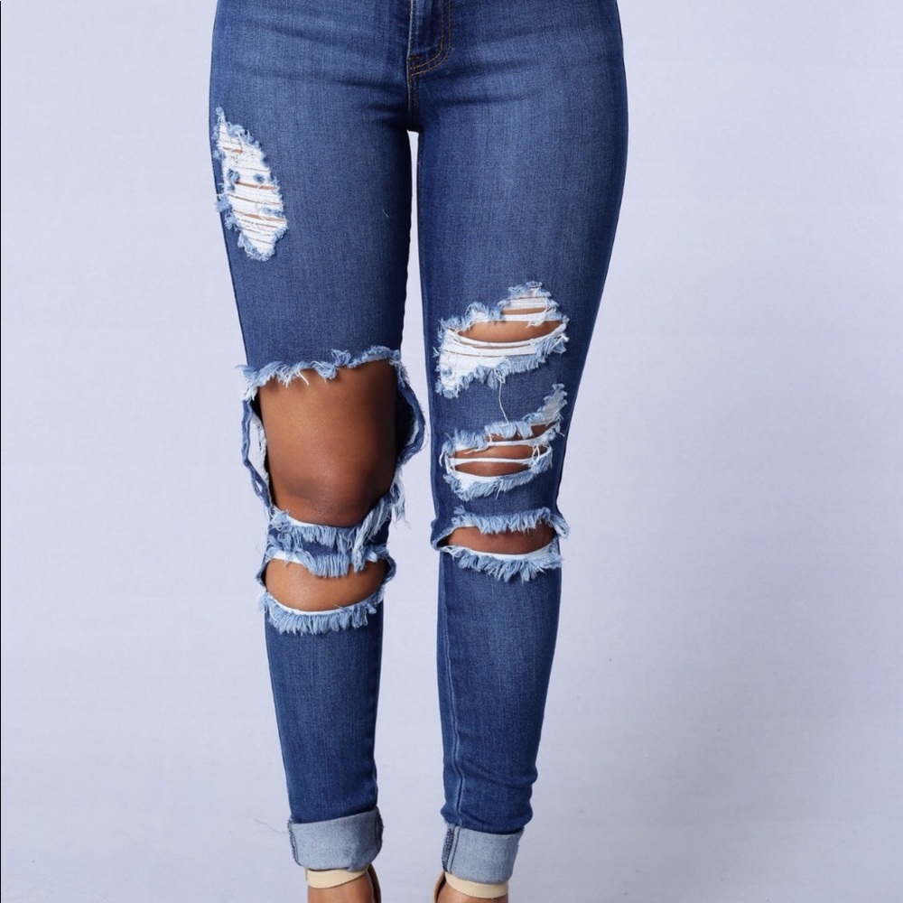 Fashion nova Beach Bum jeans!